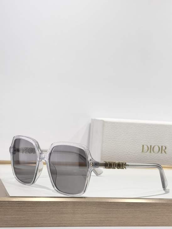 Picture of Dior Sunglasses _SKUfw76989613fw